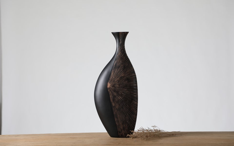 Modern tribal, sculptural, and contemporary luxury,Asymmetrical, Flowing Silhouettes, vase