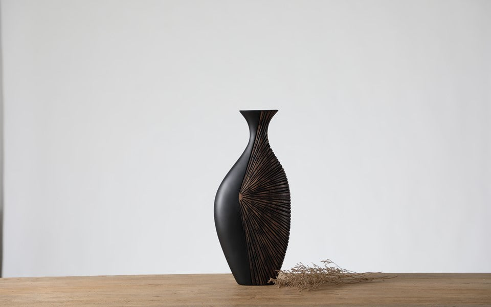 Modern tribal, sculptural, and contemporary luxury,Asymmetrical, vase