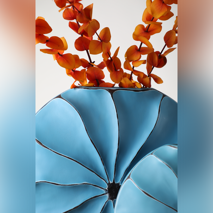 Modern artistic, sculptural, and contemporary eclectic,Round, Organic Shape