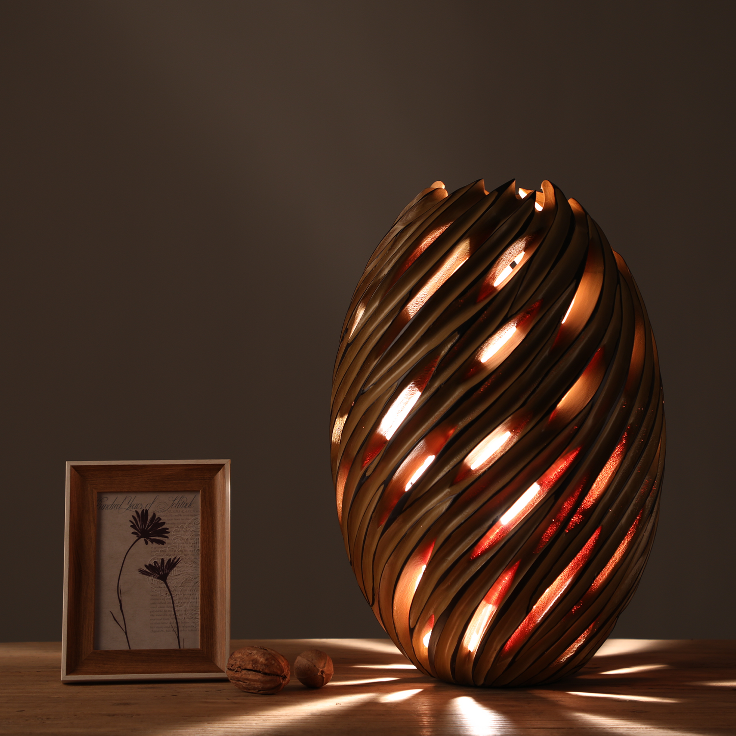 Contemporary sculptural Home Decorative Luxury Table Desk Modern Lamp